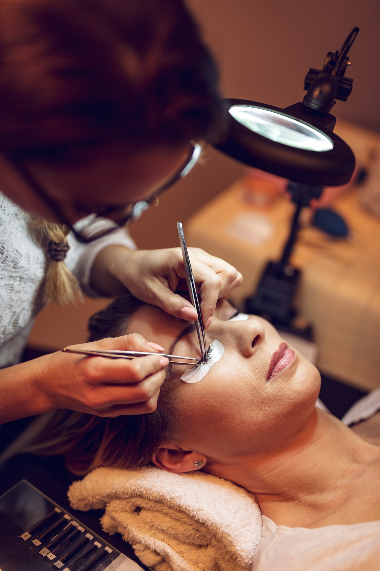 Procedure Eyelashes Extension